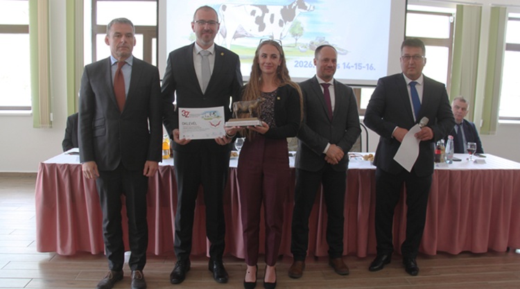 Elismerésben részesült a Bonafarm–Bábolna Takarmány Kft. innovatív malactakarmánya 