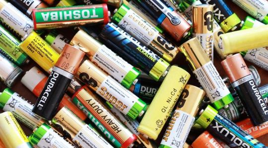 Te is a hűtőben tárolod az elemeket? Akkor ezt tudnod kell!