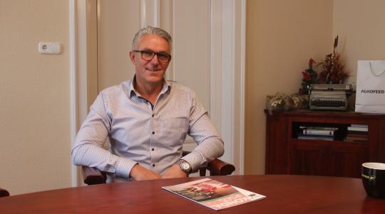 Késztakarmány helyett saját rendszer: ez a módszer mentheti meg a sertéstartókat a piaci ársokktól? Késztakarmány helyett saját rendszer: ez a módszer mentheti meg a sertéstartókat a piaci ársokktól?