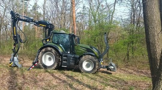 Traktorharveszter és magvető drón: így néz ki az erdőgazdálkodás jövője