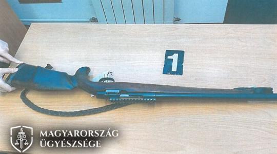 Vadászpuskát szegezett a tetten érőre az orvhalász: drámai fordulat a Muránál