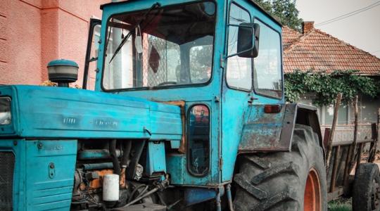 Szörnyű tragédia a traktorfesztiválon: kisgyermek az áldozat
