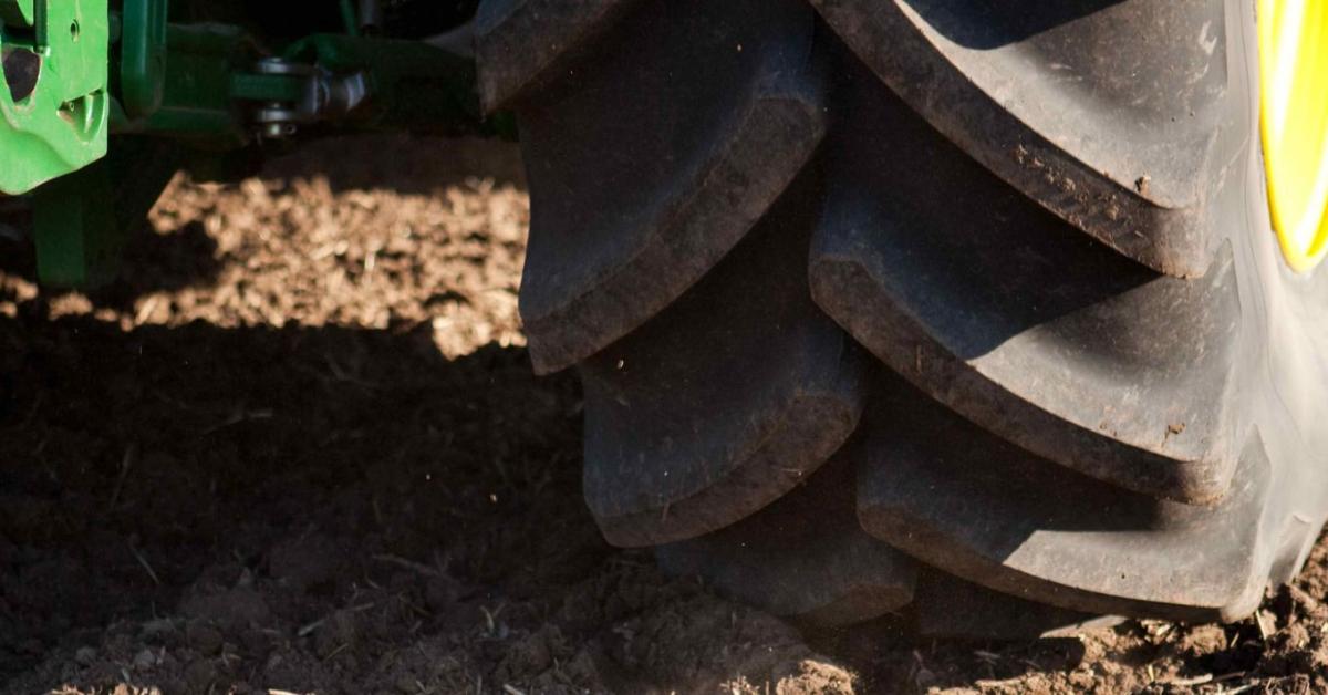 Gyorsan kopik a gumi a nehéz gépen? Van megoldás a 46 colos kategóriában is