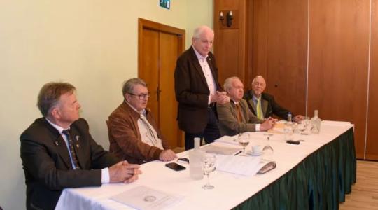 Dr. Bárándy Péter lett a Vadászati Védegylet új elnöke Dr. Bárándy Péter lett a Vadászati Védegylet új elnöke