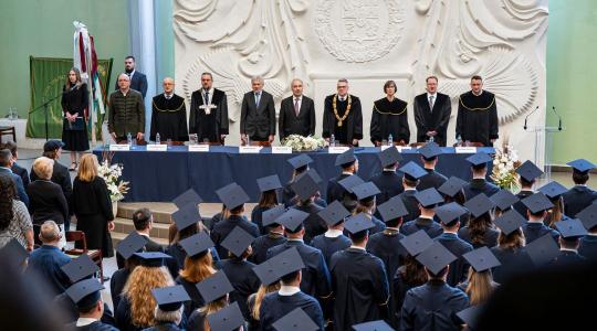 Több mint 170 friss agrárdiplomás az óvári karon