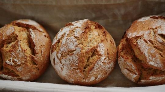 Meglepő alapanyag kerülhet a kenyérbe