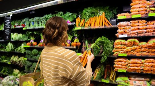 Zöldség, hús, édesség: több fronton jöhet az áremelés?