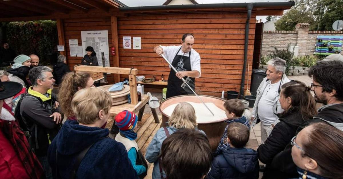 Hobbinak indult csupán, ma már ez adja a megélhetését