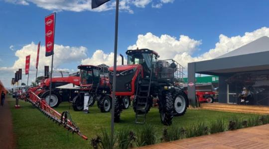 Új Kuhn permetező debütált Brazíliában Új Kuhn permetező debütált Brazíliában