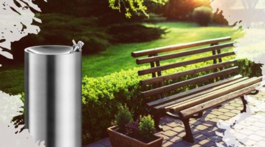 Oázis a betonrengetegben: Miért életmentő a hőségriadók alatt egy modern ivókút? Oázis a betonrengetegben: Miért életmentő a hőségriadók alatt egy modern ivókút?