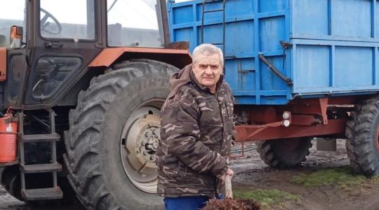 Így csinált üzletet a humusz-előállításból Zsófi Péter Így csinált üzletet a humusz-előállításból Zsófi Péter