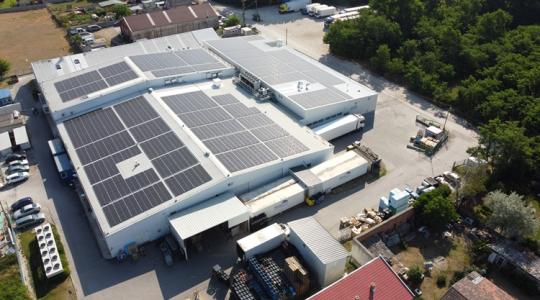 Leállítja egyik magyar gyárát a salátakirály Leállítja egyik magyar gyárát a salátakirály