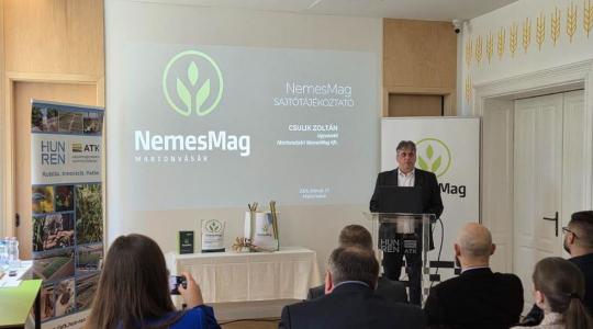 Új márka született Martonvásáron – Bemutatkozott a Martonvásári NemesMag Kft. Új márka született Martonvásáron – Bemutatkozott a Martonvásári NemesMag Kft.