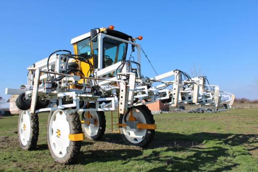 Itt a tavaszi munkák ideje, még nem késő használt gépre licitálni!