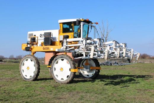 Velünk kukoricázzon! Velünk kukoricázzon!