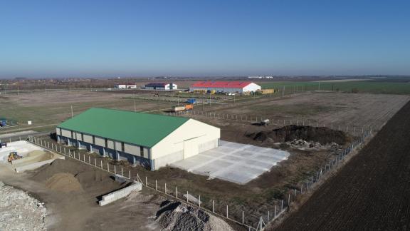 Új mezőgazdasági csarnok épült Törökszentmiklóson