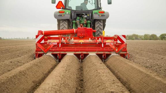 AGROPARK és AGROSKILL: új korszakot indítanak a GRIMME hazai forgalmazásában AGROPARK és AGROSKILL: új korszakot indítanak a GRIMME hazai forgalmazásában