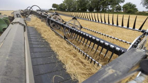 MacDon: csúcstechnológia a betakarításban - Az AGROPARK kínálatában