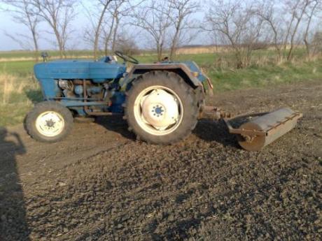 ford meg a henger