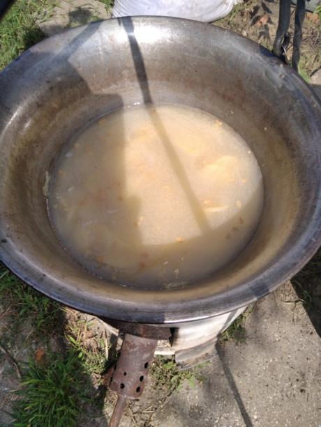 Kb. 1,5-2 liter v&iacute;z