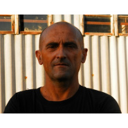 Hentes László