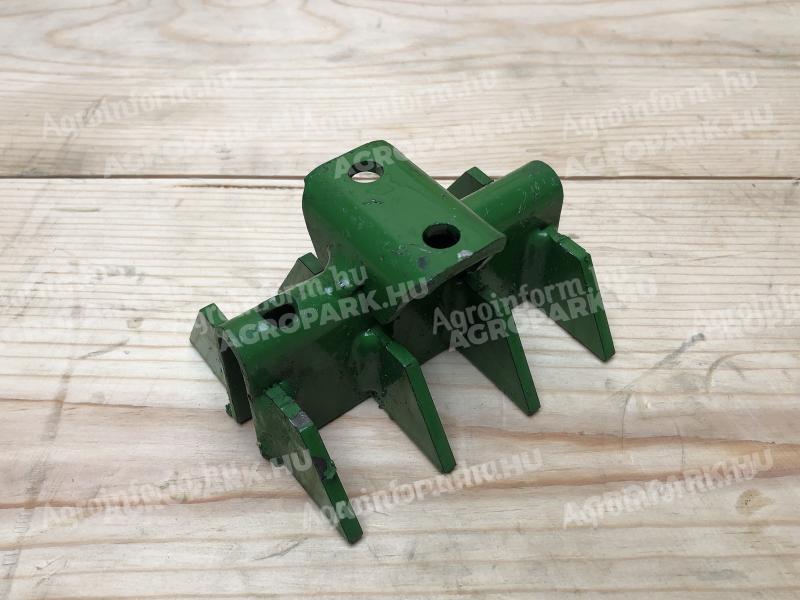 John Deere - Fedél - AH134773